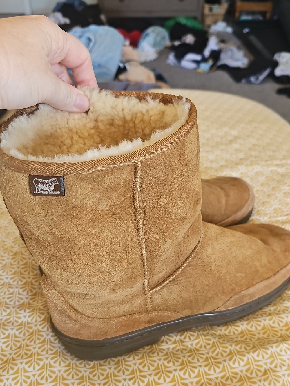 AWESOME AUSTRALIAN BOOT COMPANY UGG BOOTS